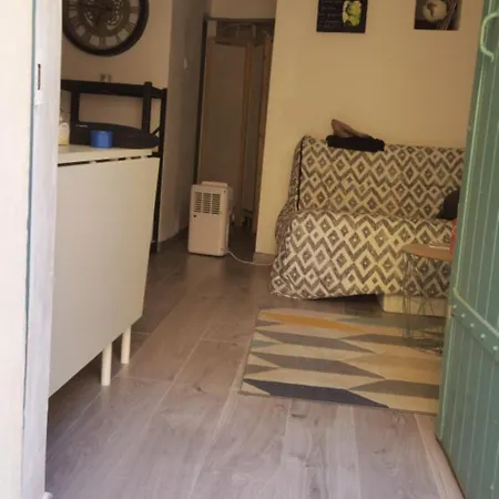 Apartment Atypique Hyeres